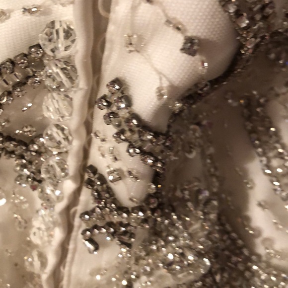 Wedding Dress - Picture 7 of 8